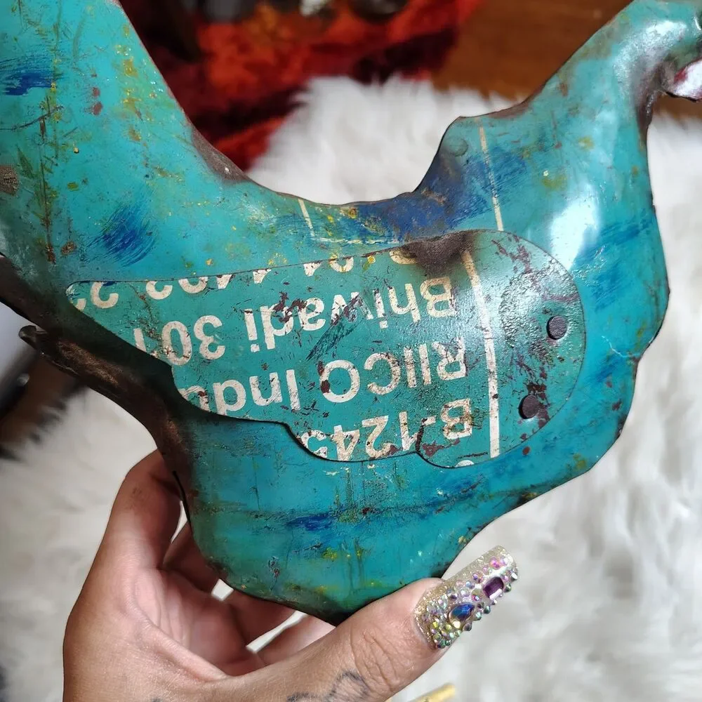 Rustic Repurposed Colorful Scrap Metal Welded Hen Rooster Chkn Primitive Statue